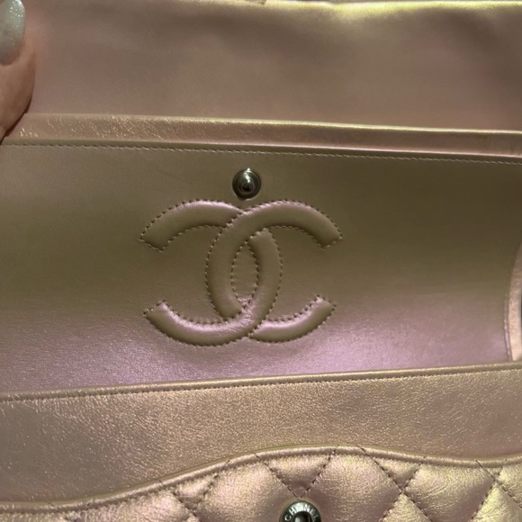 **SOLD** Chanel Iridescent Pink Quilted Lambskin Ballet Slippers Double Flap Bag - Picture 10 of 12